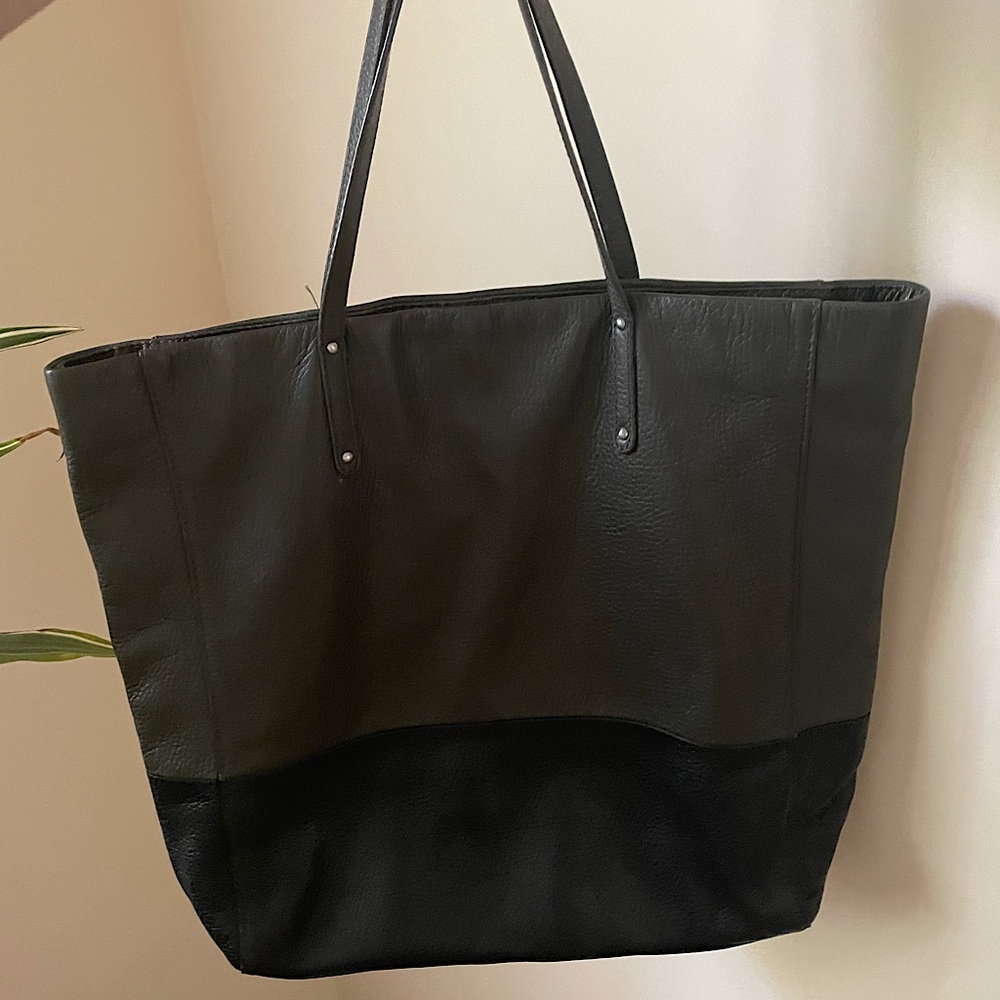 Color block Leather Tote